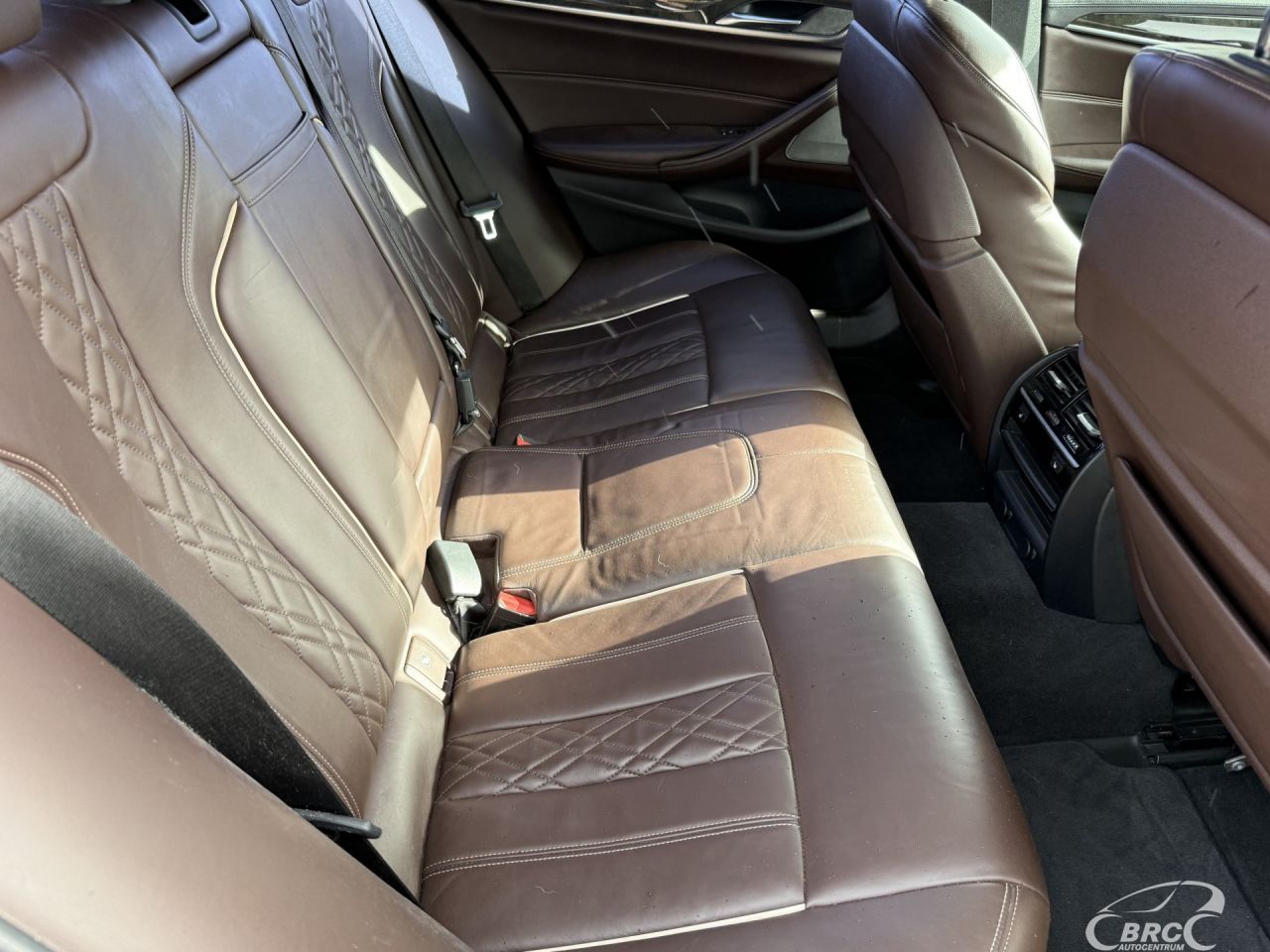 BMW M550 | 8