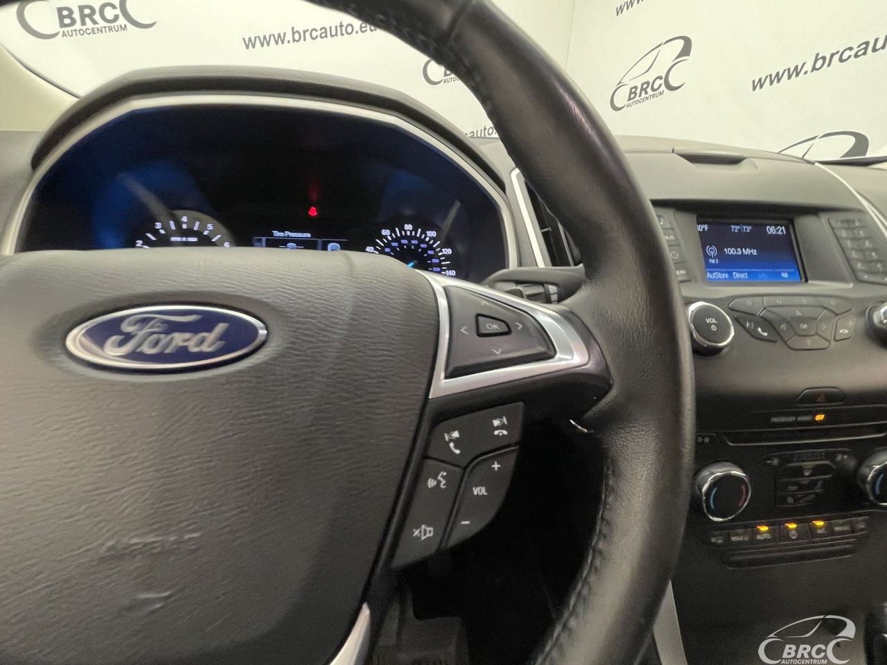 Ford Edge | 27