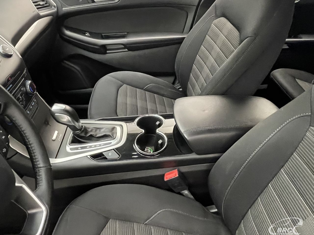 Ford Edge | 23