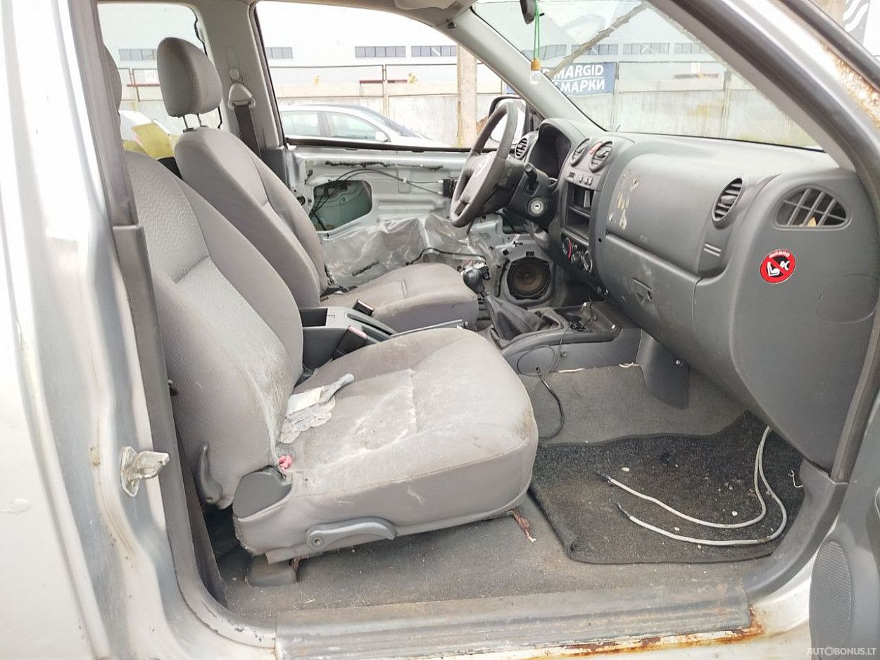 Isuzu D-Max | 5