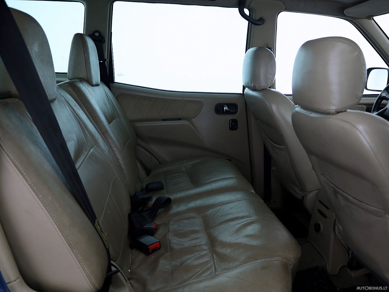 Nissan Terrano | 6