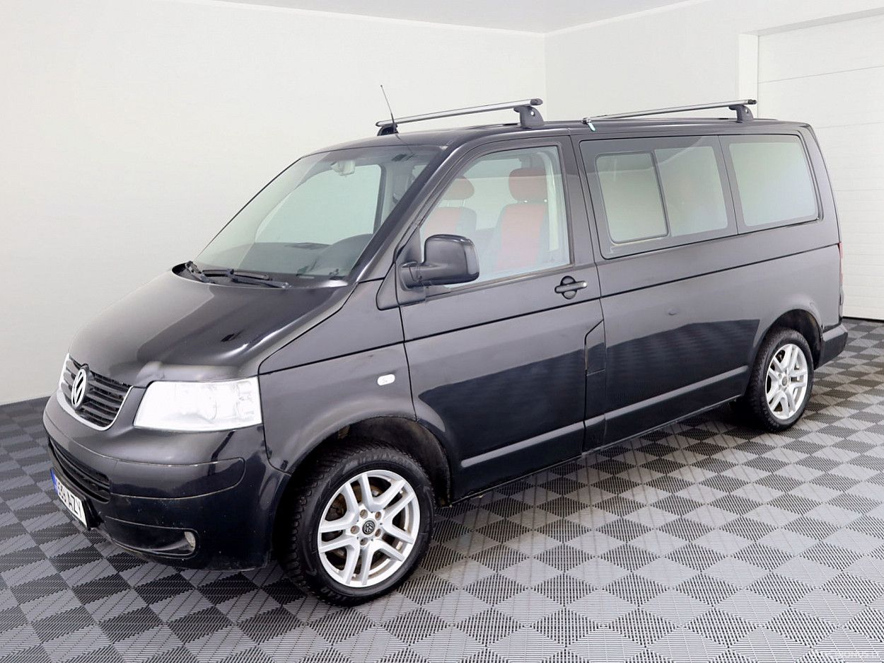 Volkswagen Caravelle | 1