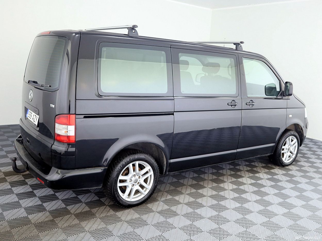 Volkswagen Caravelle | 2