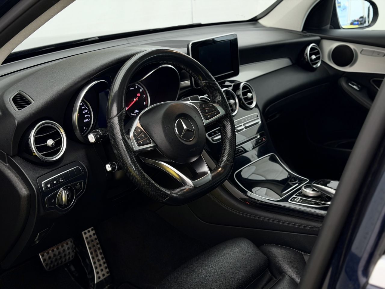 Mercedes-Benz GLC350 | 8