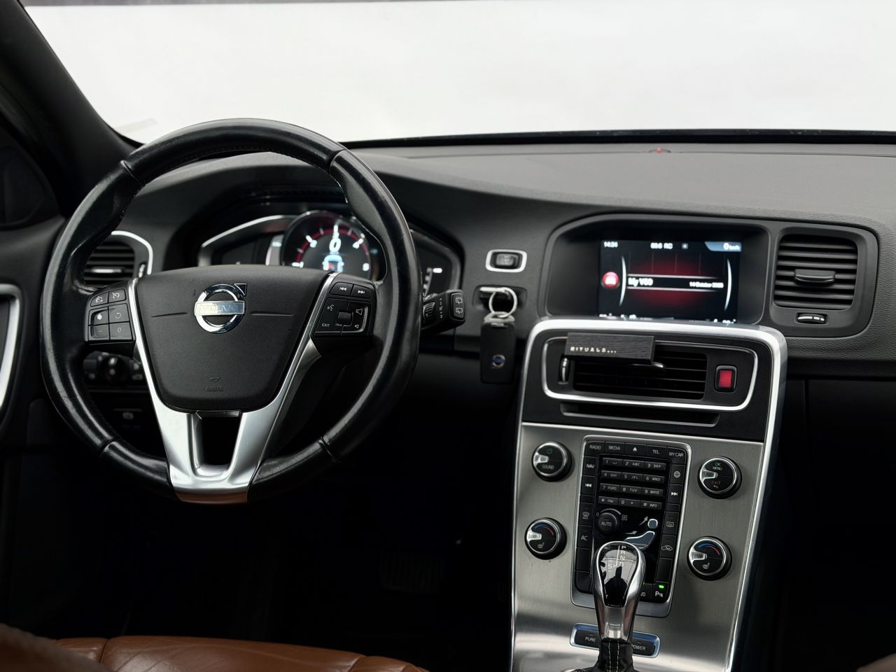 Volvo V60 | 13