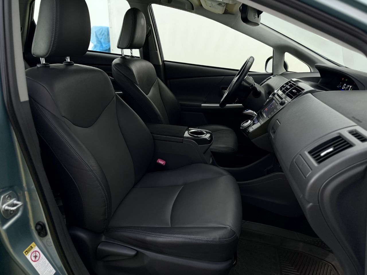Toyota Prius | 11