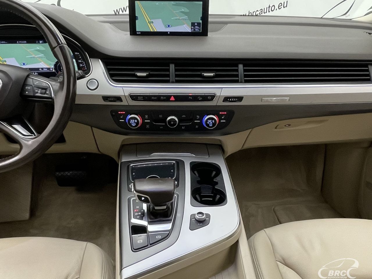 Audi Q7 | 14
