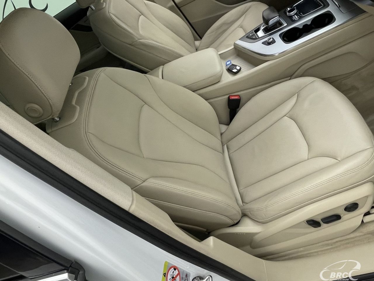 Audi Q7 | 3