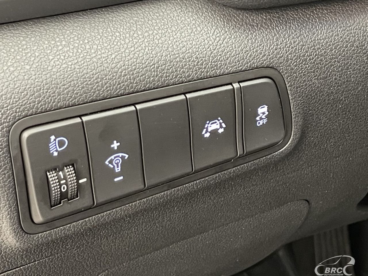 Hyundai Tucson | 26