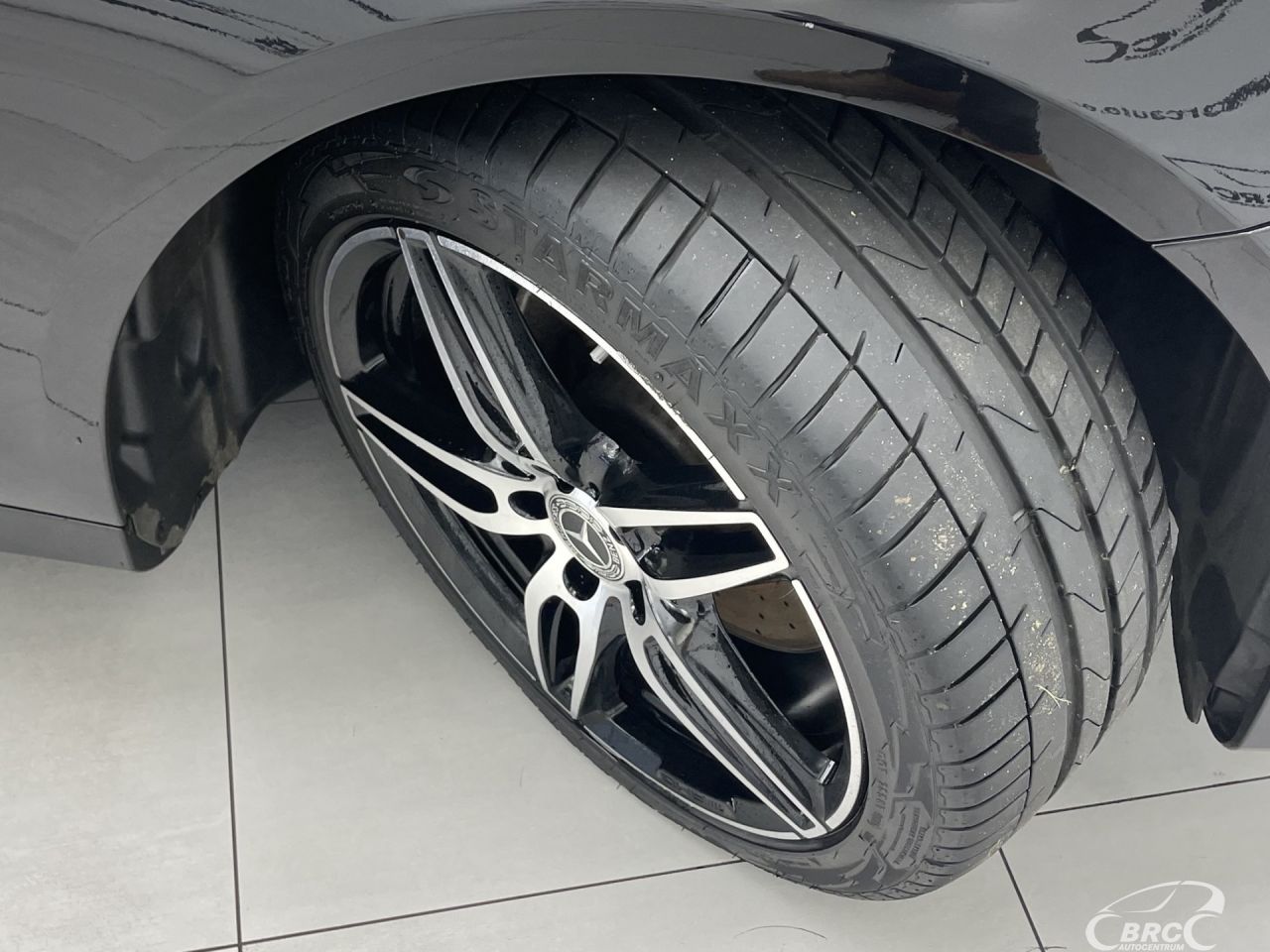 Mercedes-Benz E220 | 47