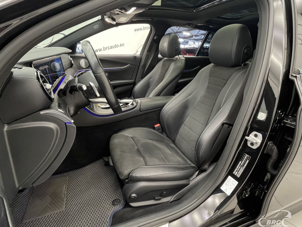 Mercedes-Benz E220 | 23