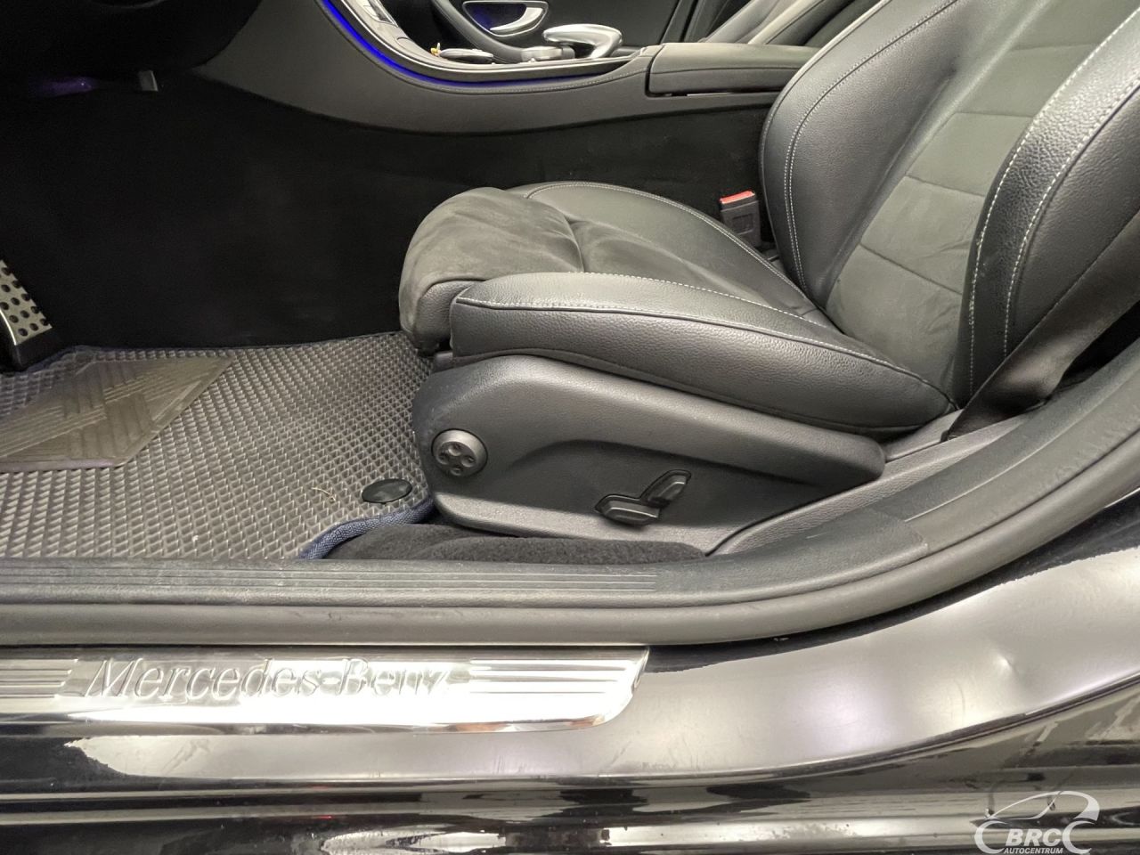 Mercedes-Benz E220 | 21