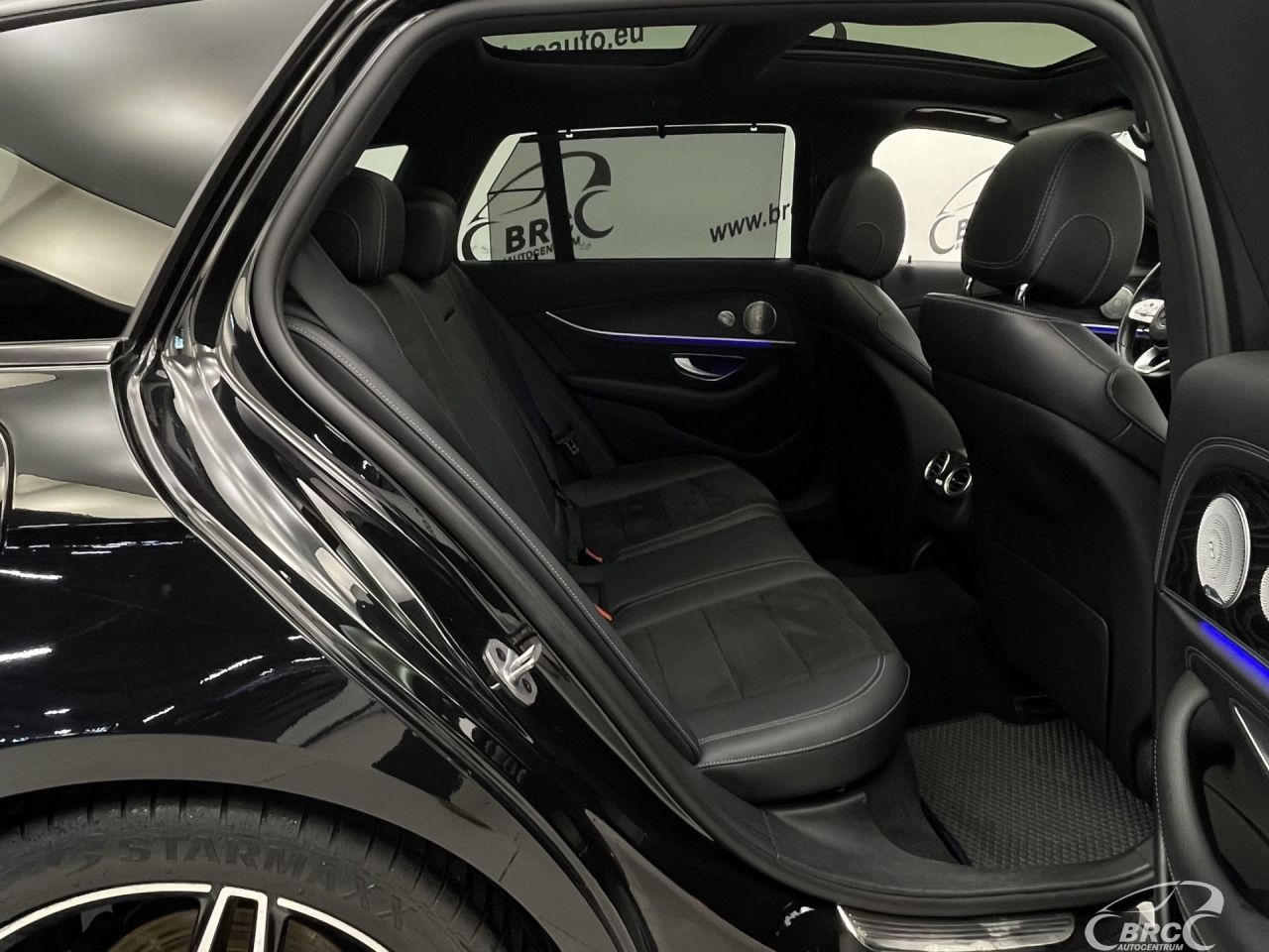 Mercedes-Benz E220 | 9