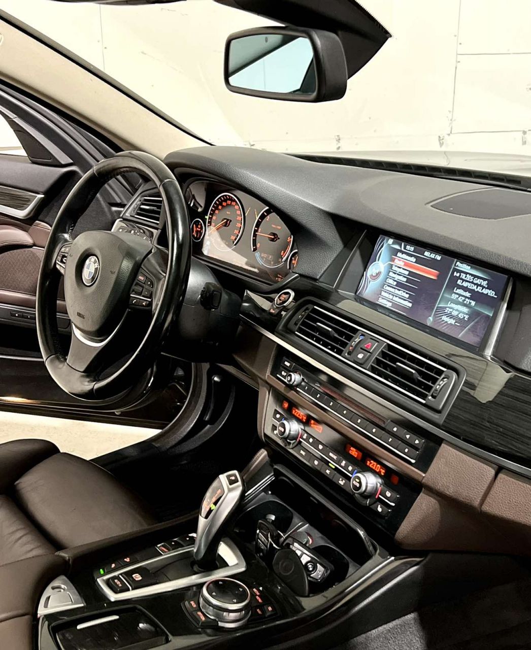 BMW 520 | 8