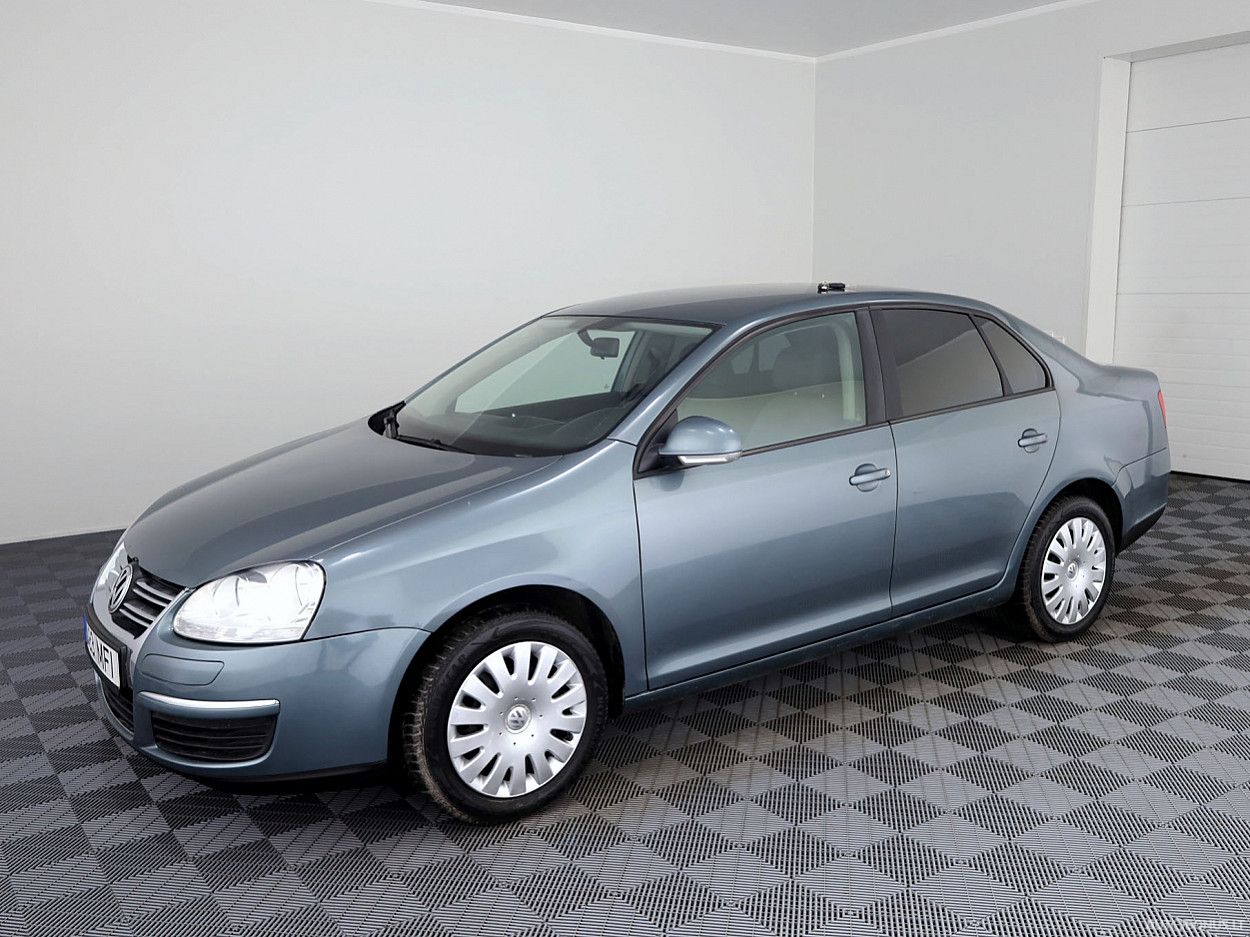 Volkswagen Jetta | 1
