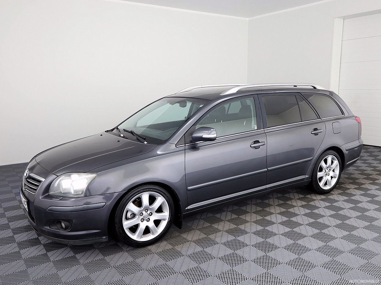 Toyota Avensis | 1
