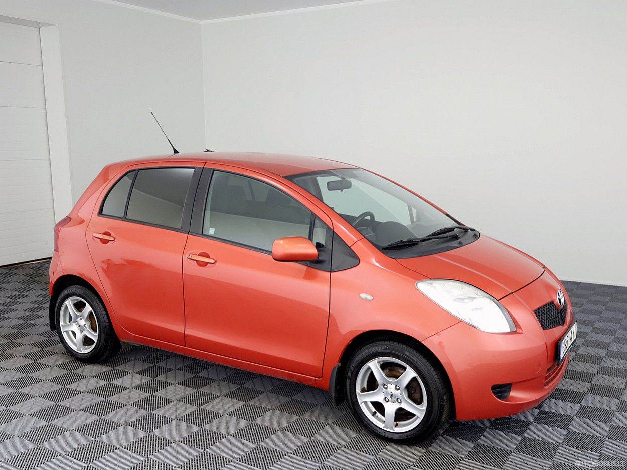 Toyota Yaris, 1.3 l., hečbekas