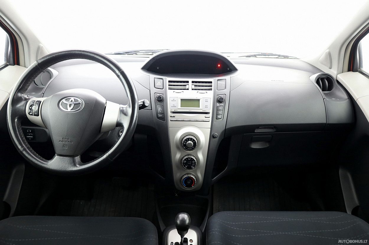 Toyota Yaris | 4