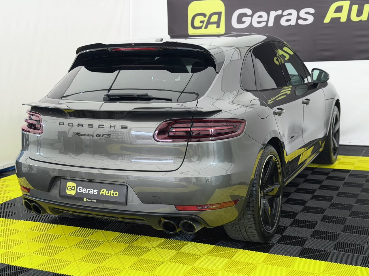 Porsche Macan | 3