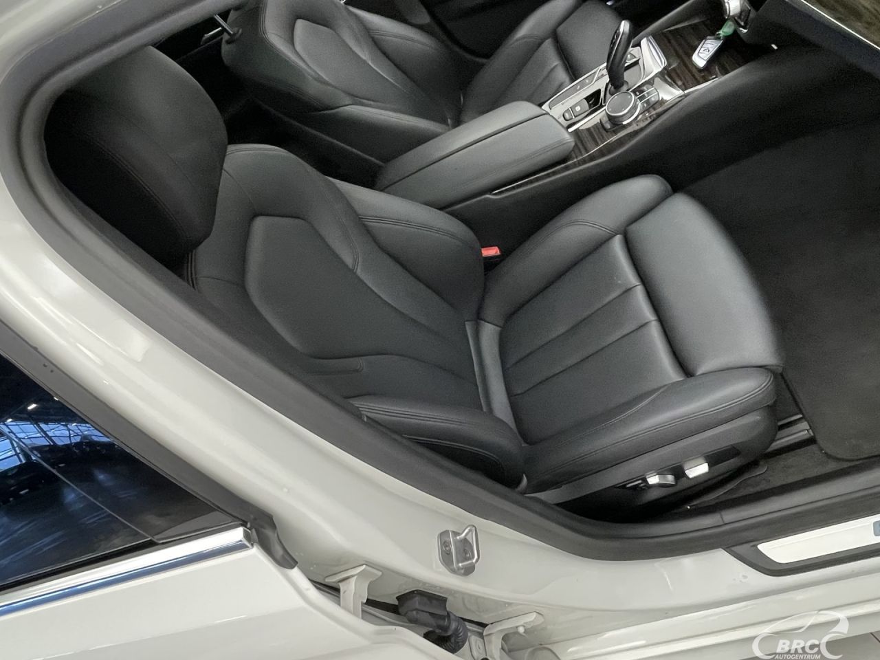 BMW 530 | 4
