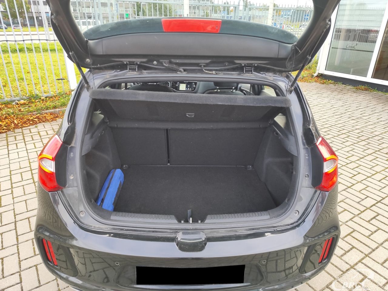 Kia Cee'd | 10