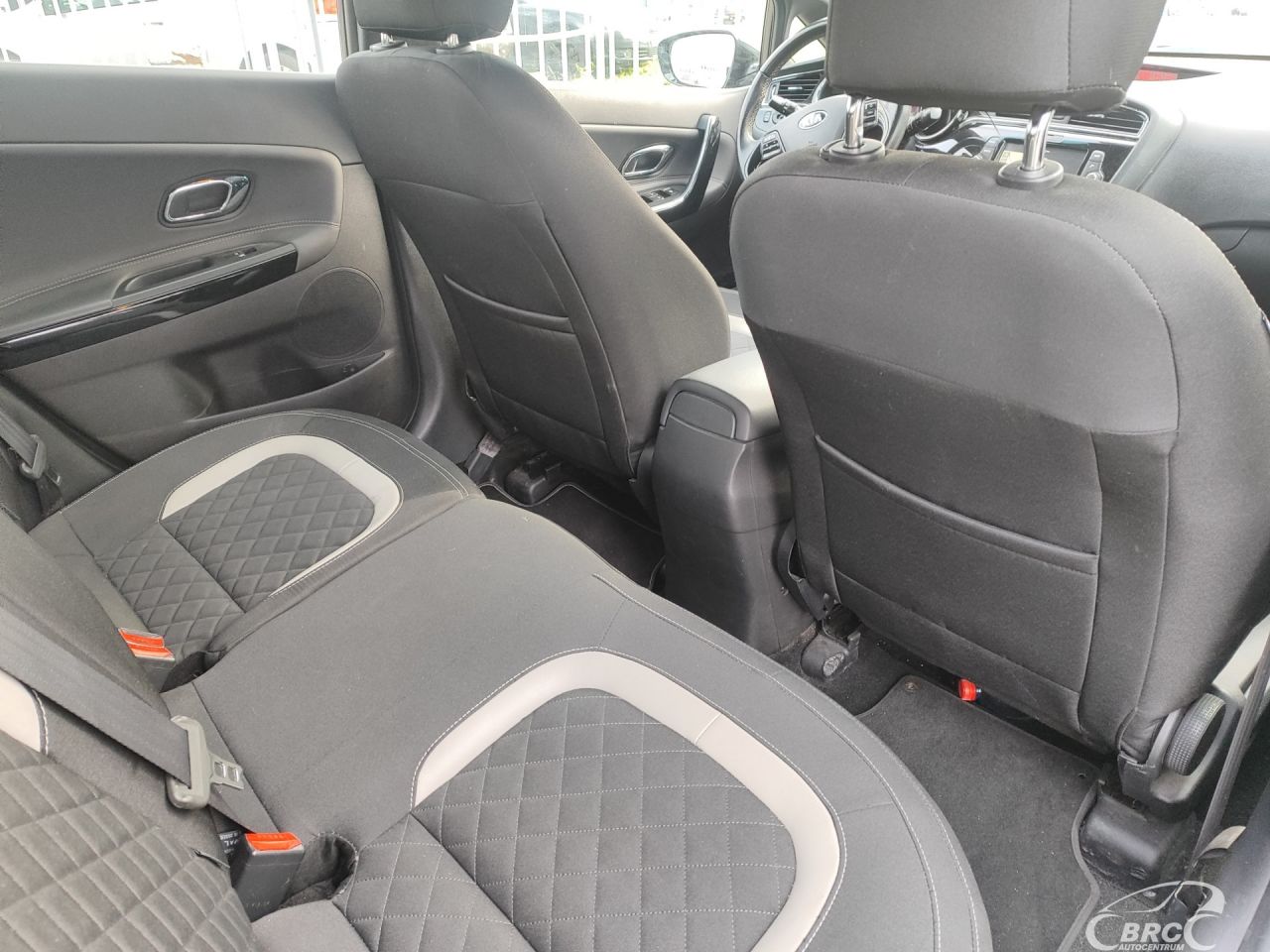 Kia Cee'd | 11