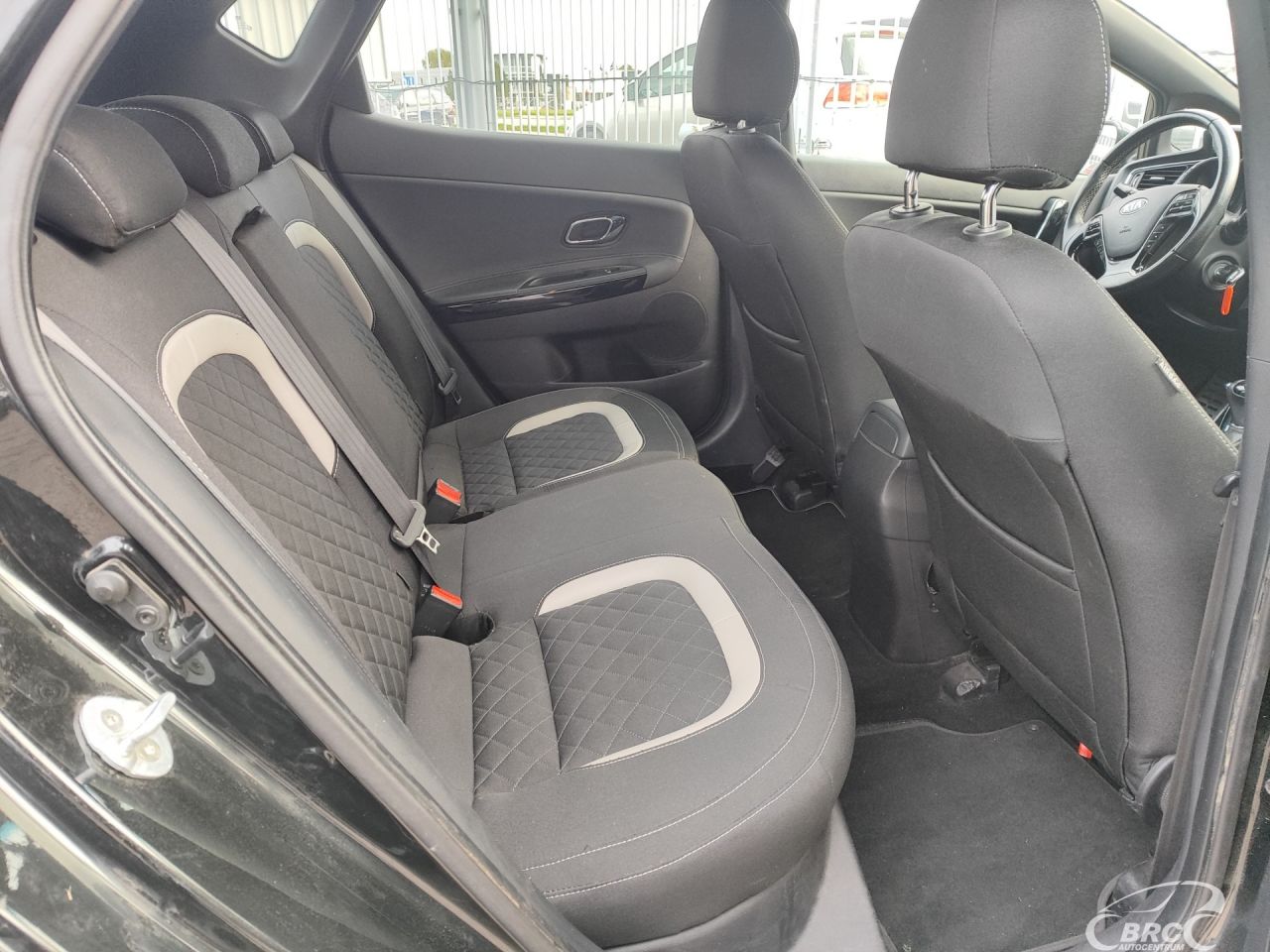 Kia Cee'd | 9