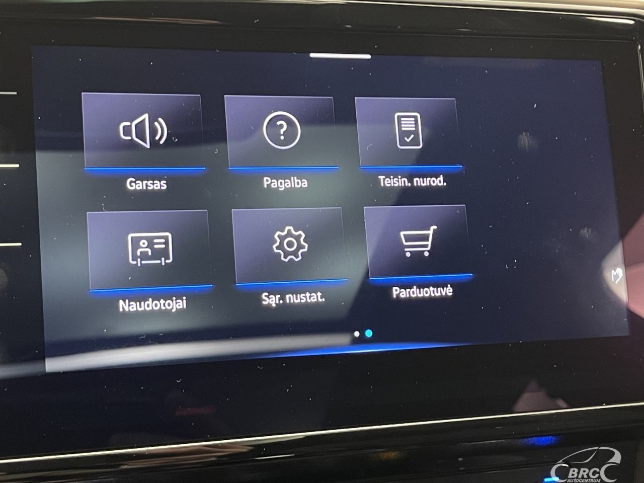 Volkswagen Passat | 37