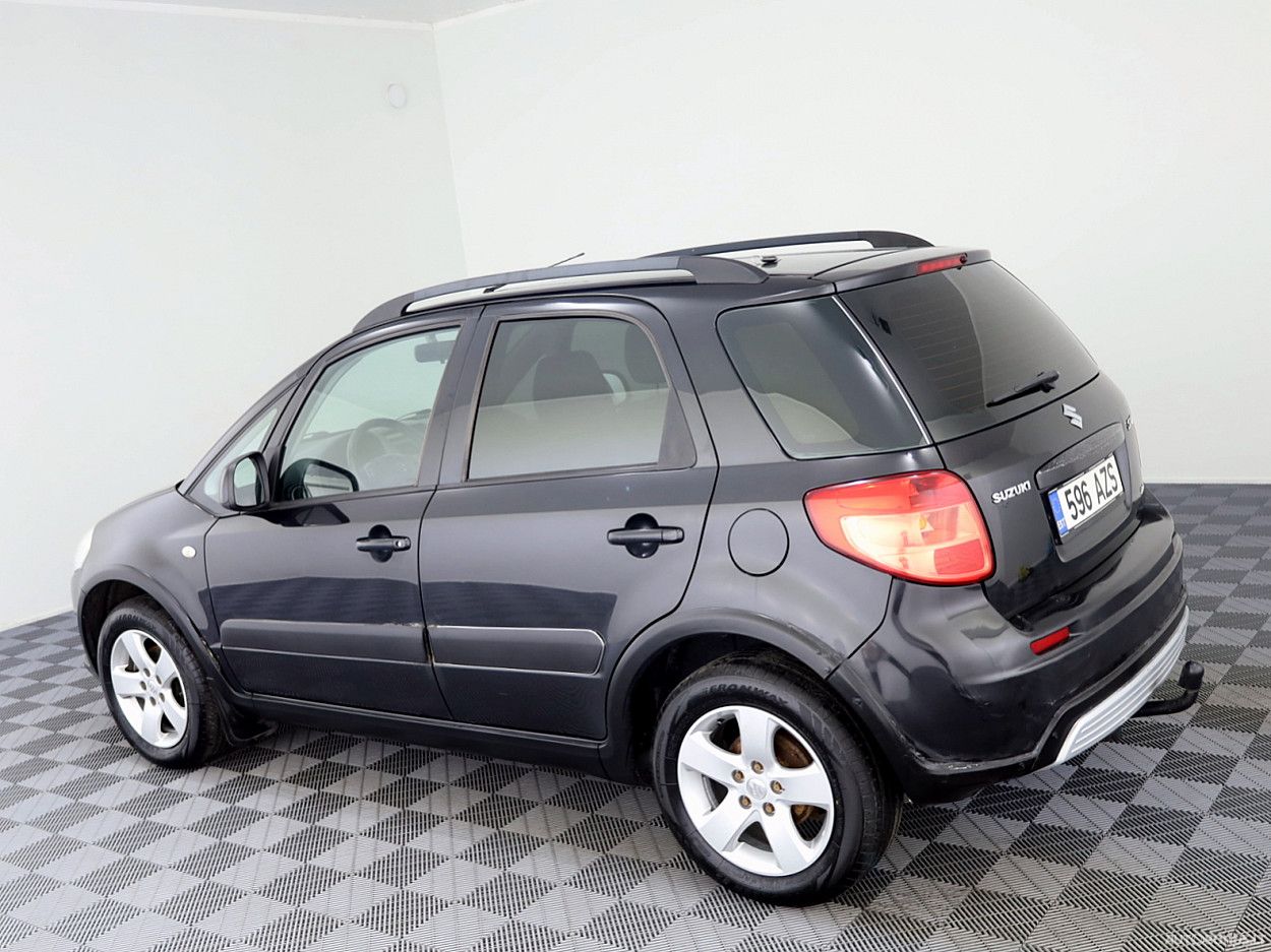 Suzuki SX4 | 3