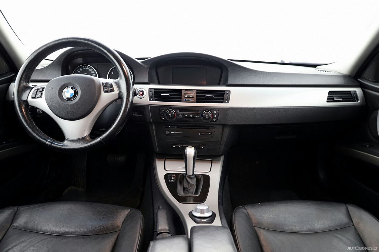 BMW 320 | 4