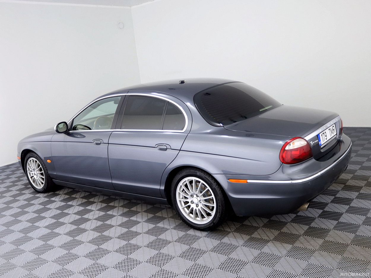 Jaguar S-Type | 3