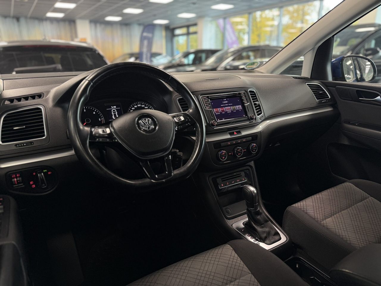 Volkswagen Sharan | 28
