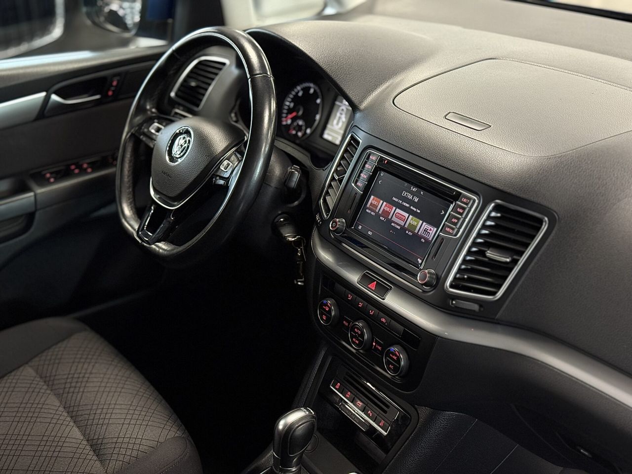 Volkswagen Sharan | 26