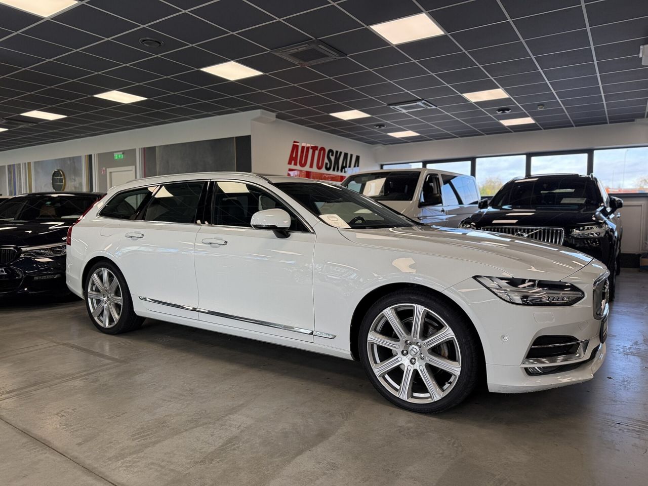 Volvo V90 | 37