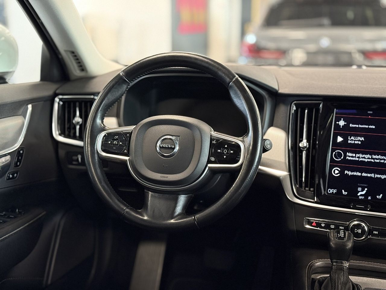 Volvo V90 | 16