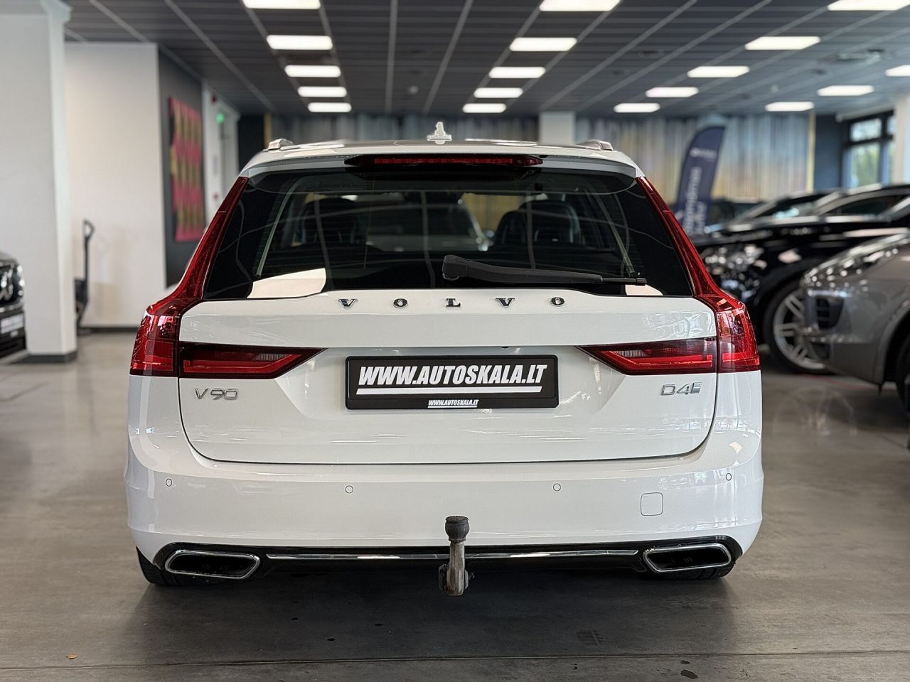Volvo V90 | 2