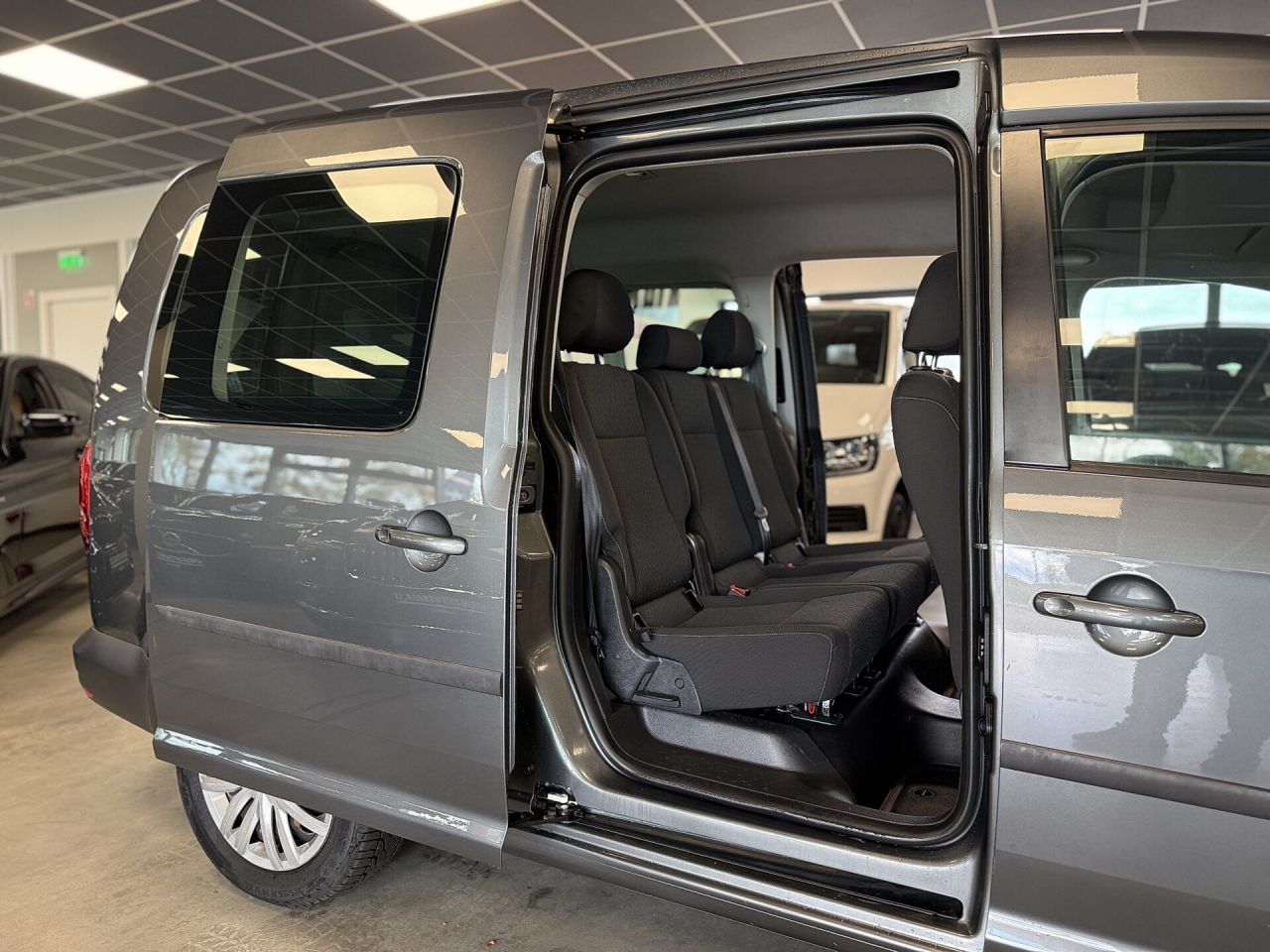 Volkswagen Caddy | 6