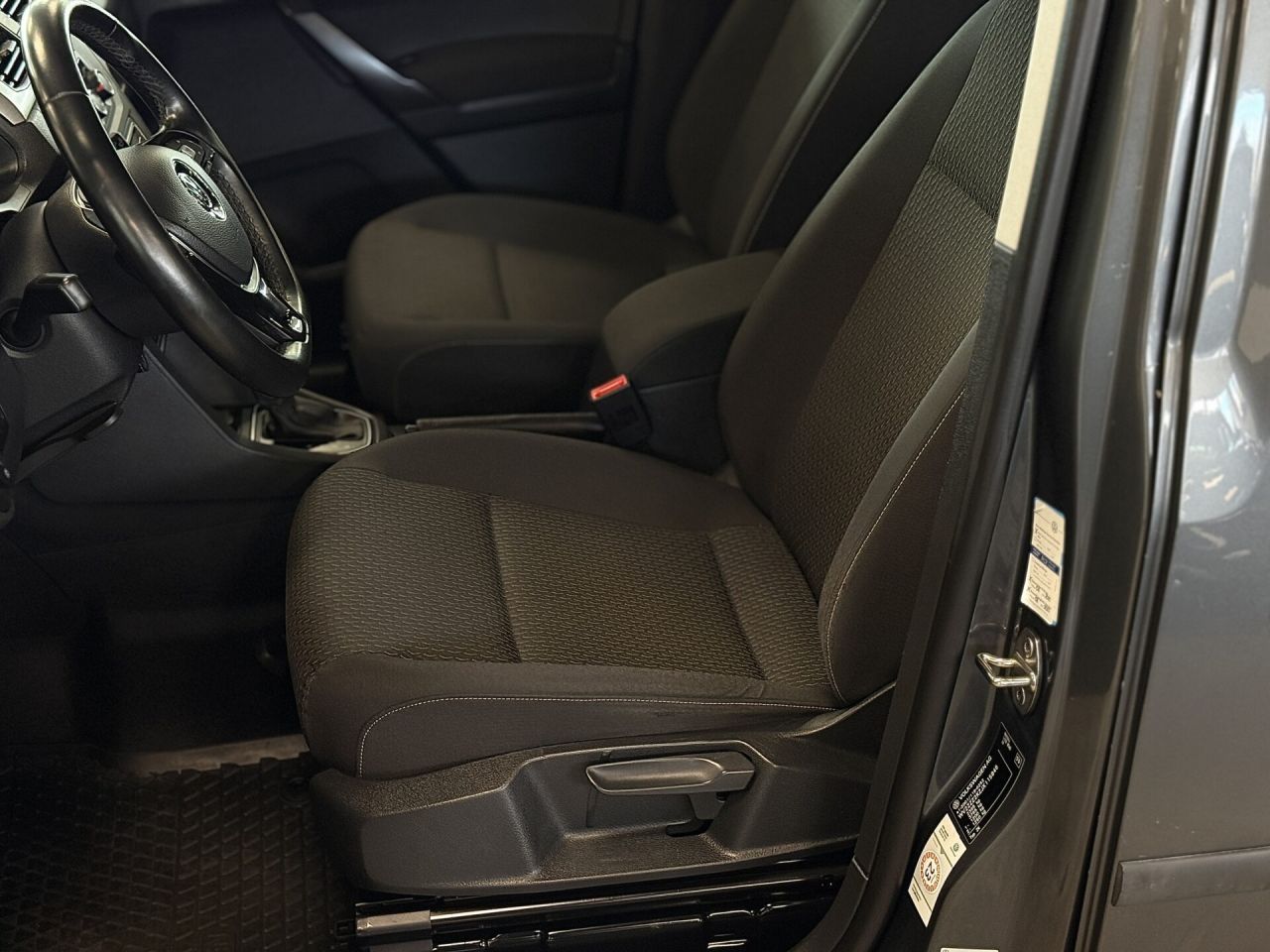 Volkswagen Caddy | 23
