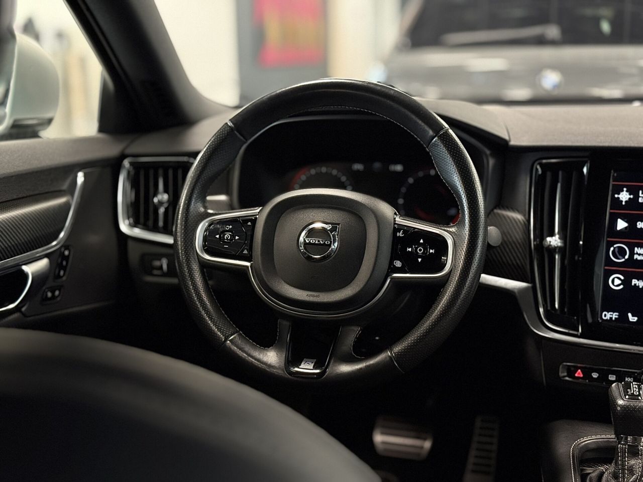 Volvo S90 | 17