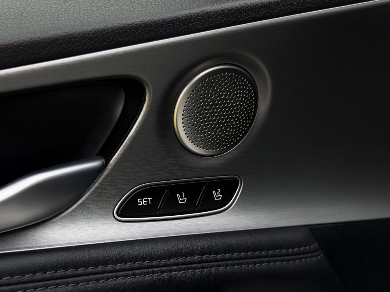 Kia Stinger | 20