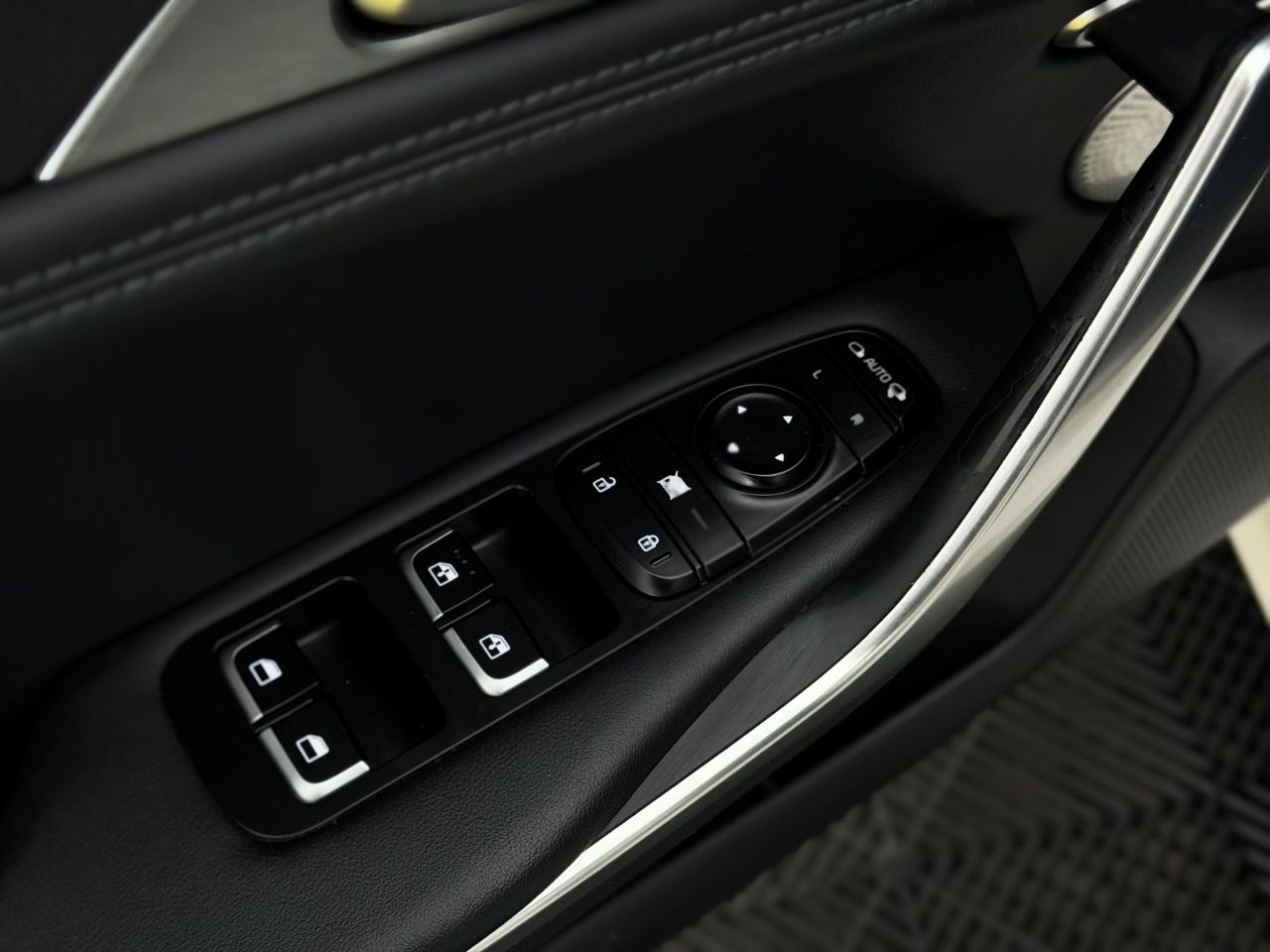 Kia Stinger | 19