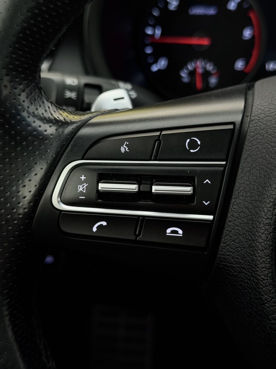 Kia Stinger | 29