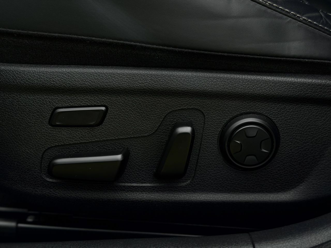 Kia Stinger | 21