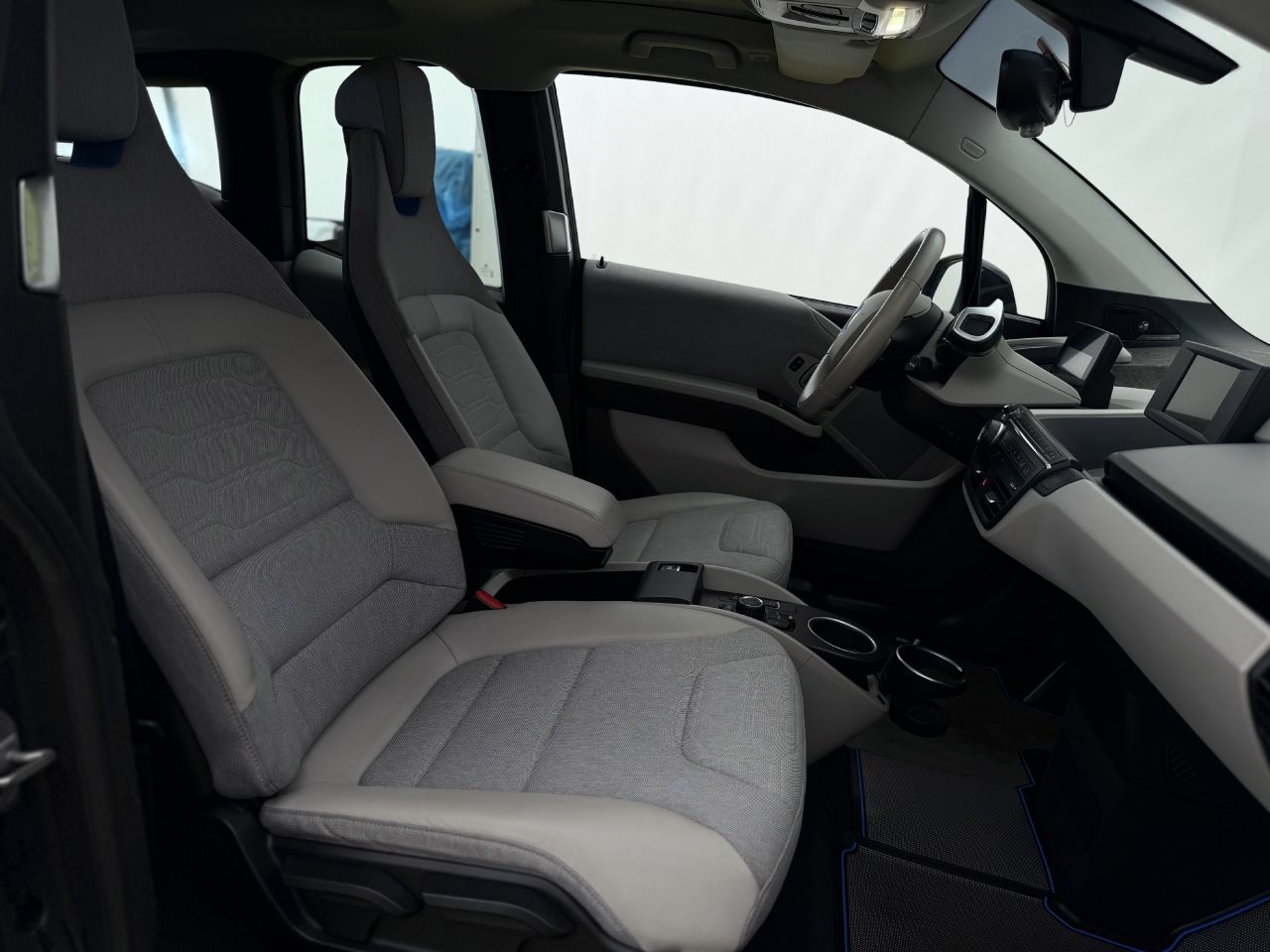 BMW i3 | 12