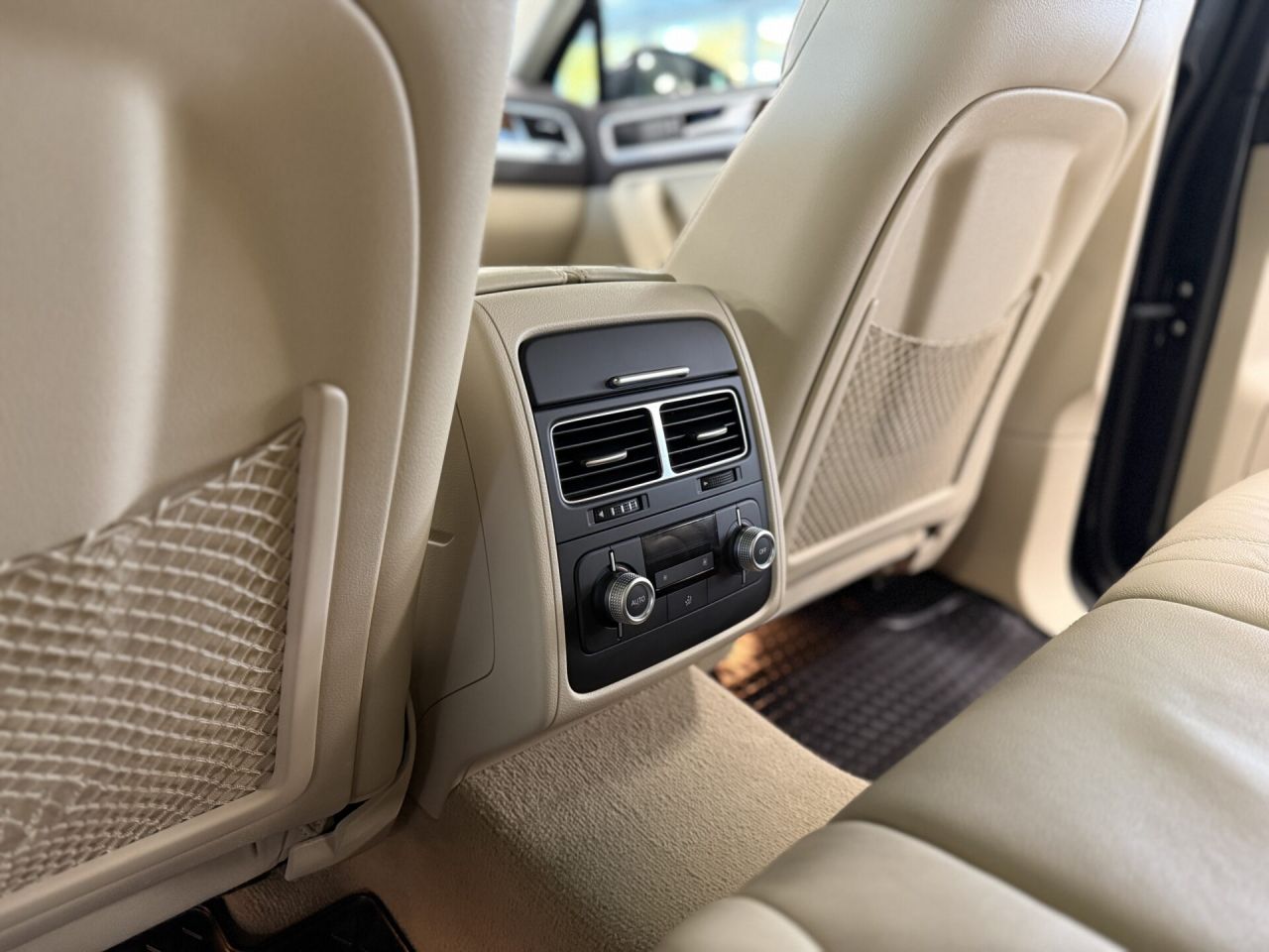 Volkswagen Touareg | 24