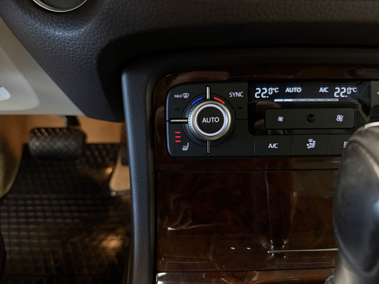 Volkswagen Touareg | 33