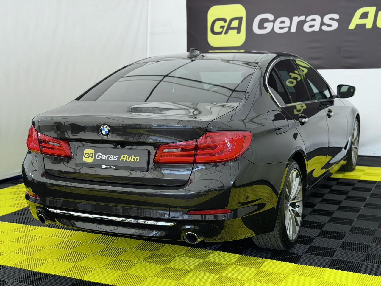 BMW 530 | 3