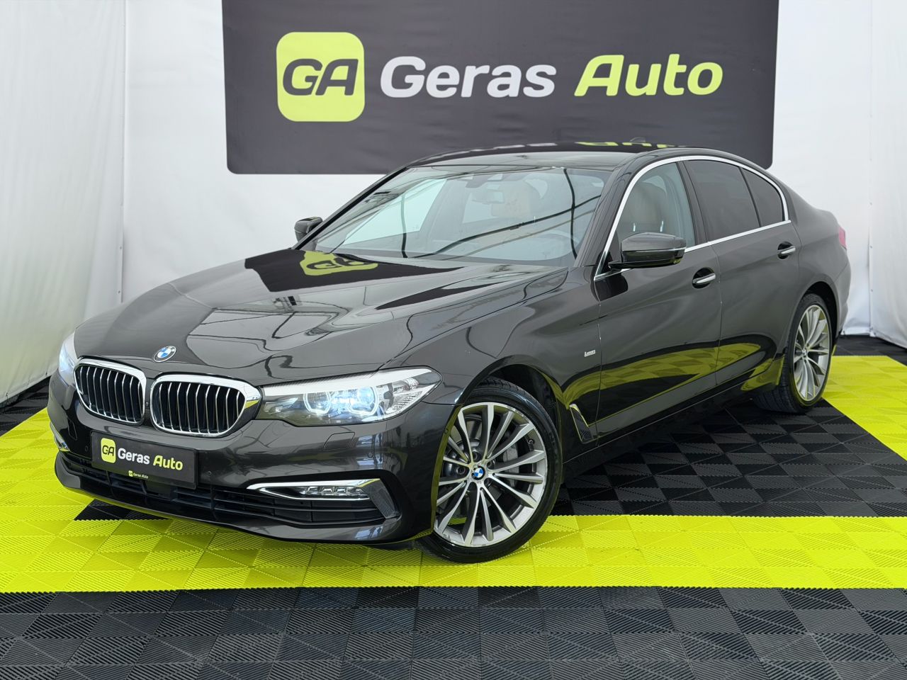 BMW 530