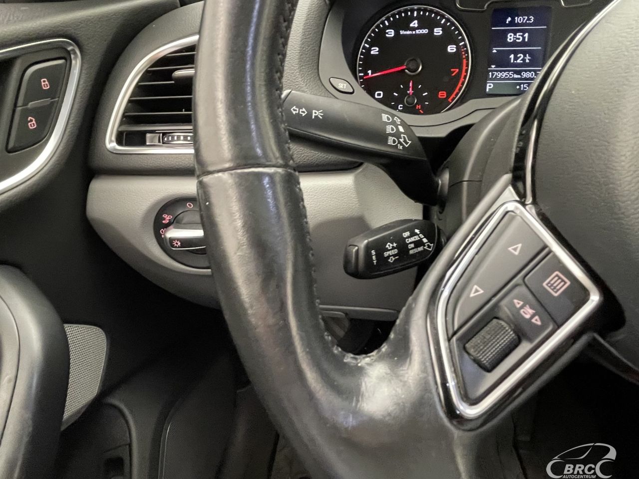 Audi Q3 | 30