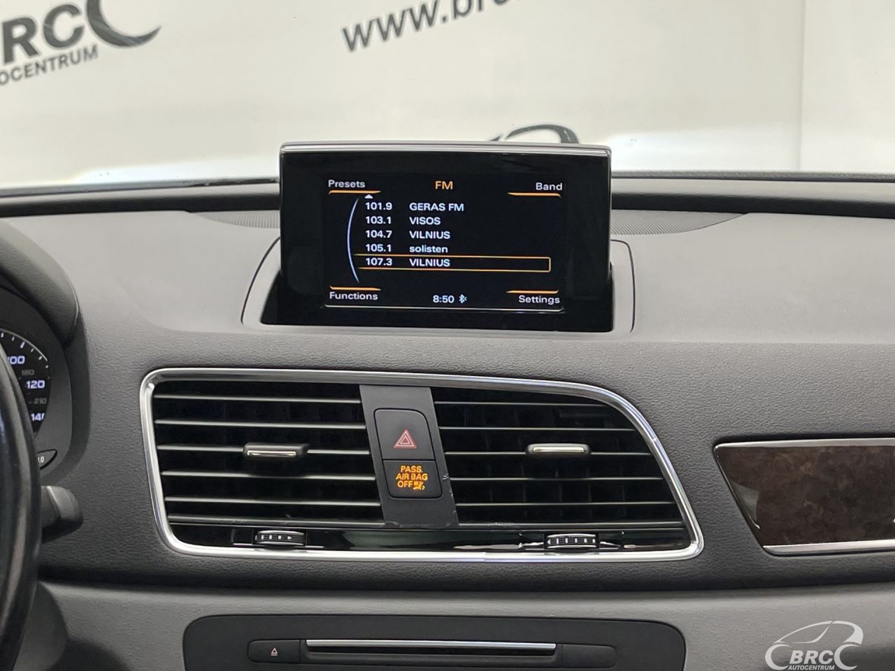 Audi Q3 | 14